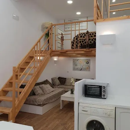 Beautiful And Loft - アパート